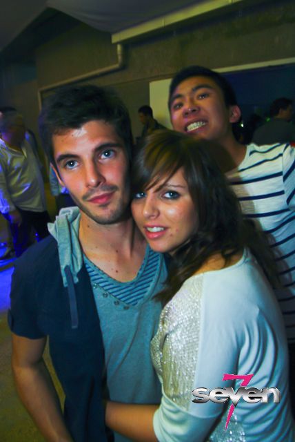 Cliquer pour voir l'image en taille réelle