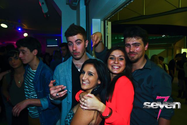 Cliquer pour voir l'image en taille réelle