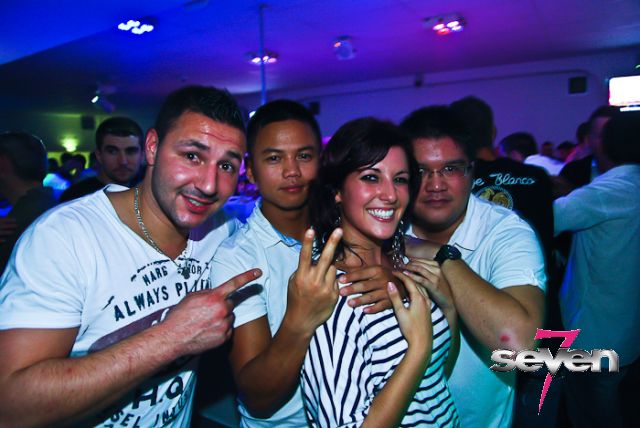 Cliquer pour voir l'image en taille réelle