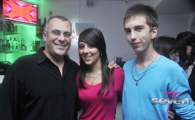 Cliquer pour voir l'image en taille réelle