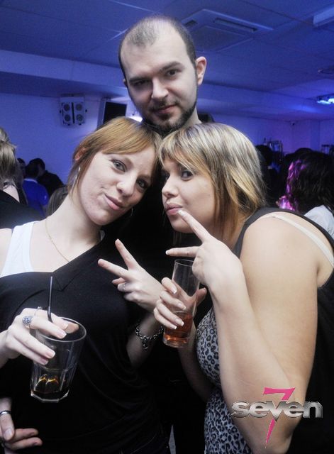 Cliquer pour voir l'image en taille réelle