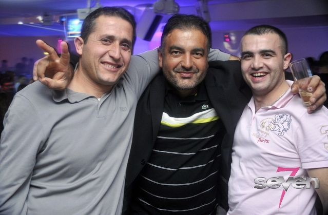 Cliquer pour voir l'image en taille réelle