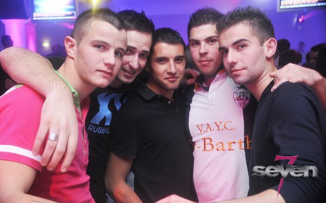 Cliquer pour voir l'image en taille réelle