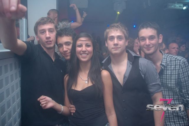 Cliquer pour voir l'image en taille réelle