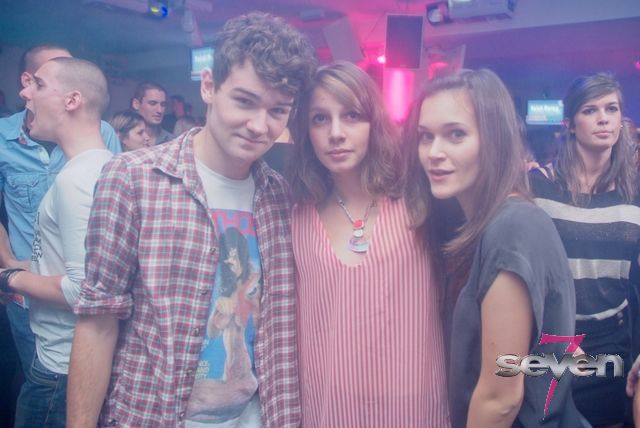 Cliquer pour voir l'image en taille réelle