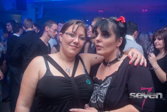 Cliquer pour voir l'image en taille réelle