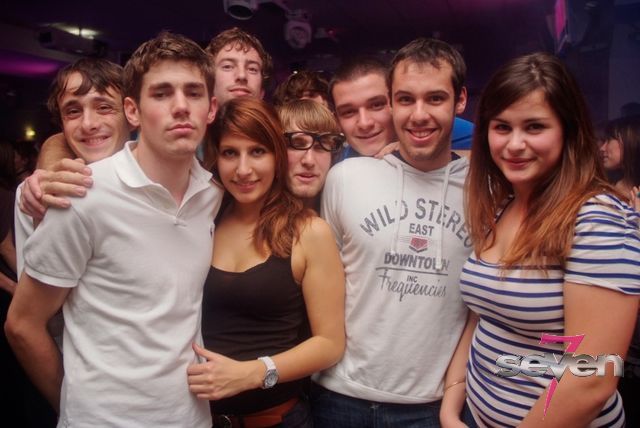 Cliquer pour voir l'image en taille réelle