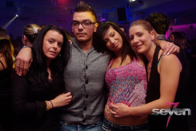 Cliquer pour voir l'image en taille réelle