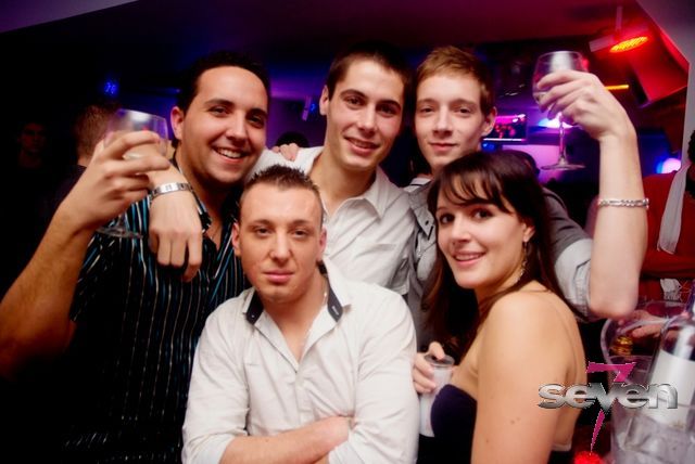 Cliquer pour voir l'image en taille réelle