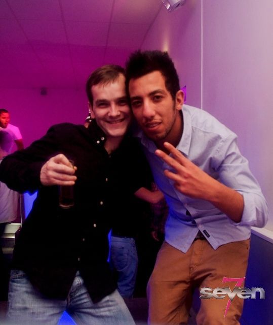 Cliquer pour voir l'image en taille réelle