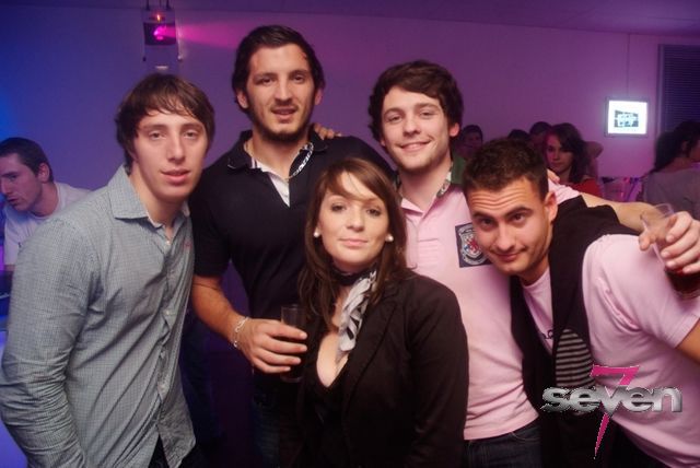 Cliquer pour voir l'image en taille réelle