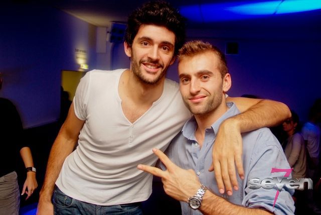 Cliquer pour voir l'image en taille réelle