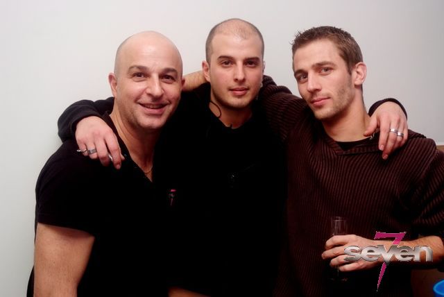 Cliquer pour voir l'image en taille réelle