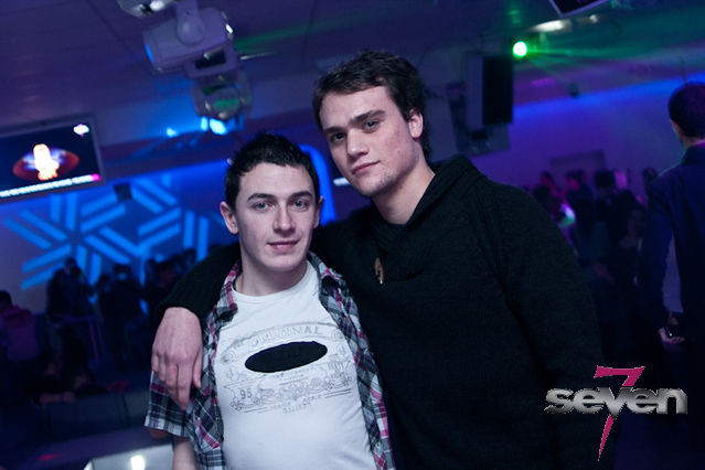 Cliquer pour voir l'image en taille réelle