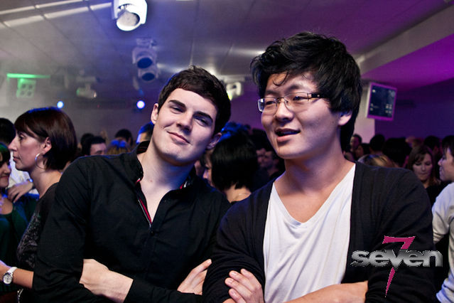 Cliquer pour voir l'image en taille réelle