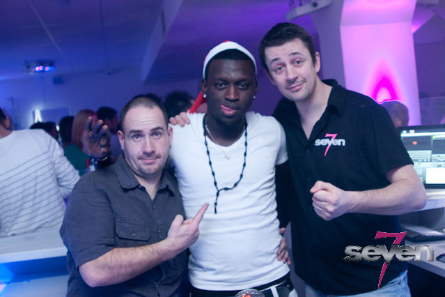 Cliquer pour voir l'image en taille réelle