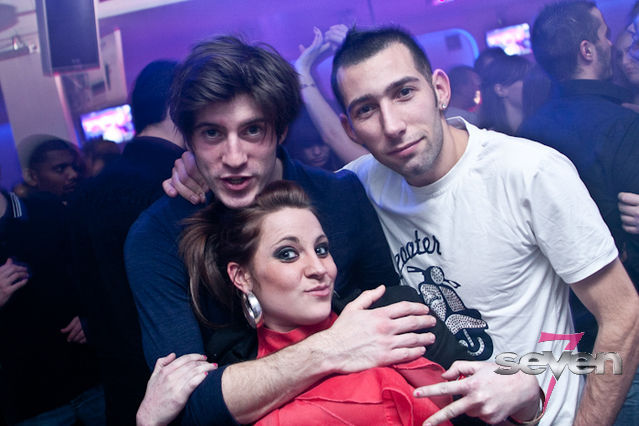 Cliquer pour voir l'image en taille réelle