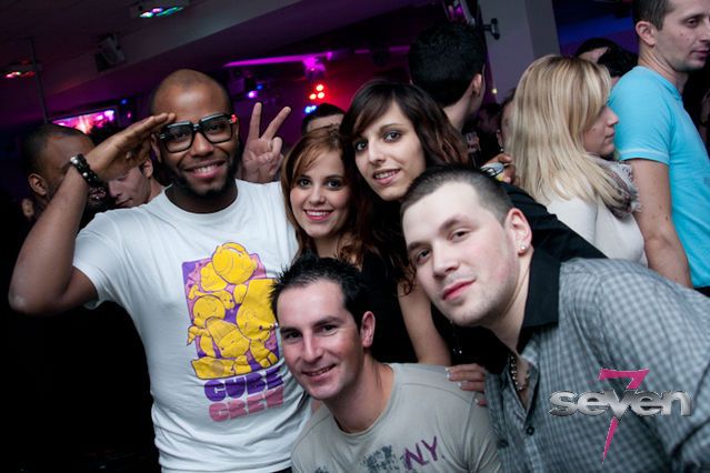 Cliquer pour voir l'image en taille réelle