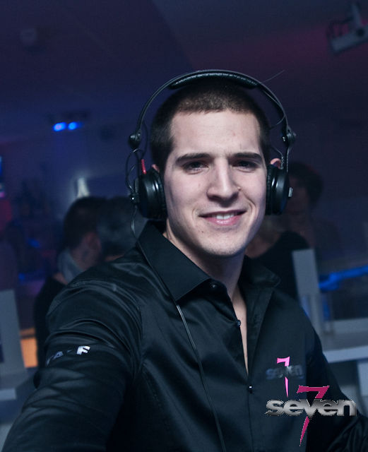 Cliquer pour voir l'image en taille réelle