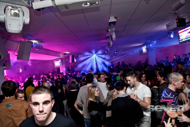 Cliquer pour voir l'image en taille réelle