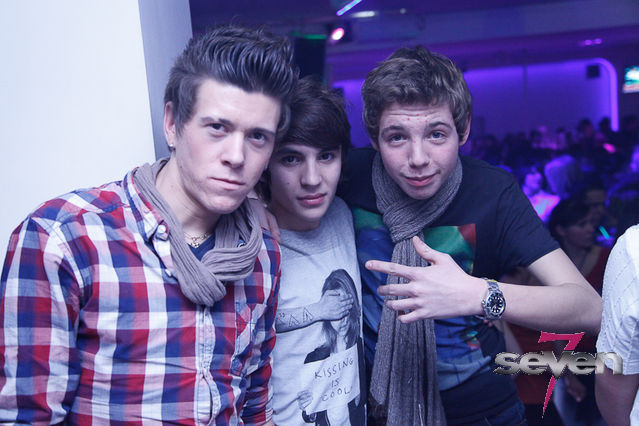 Cliquer pour voir l'image en taille réelle