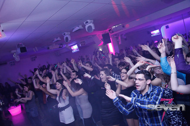 Cliquer pour voir l'image en taille réelle