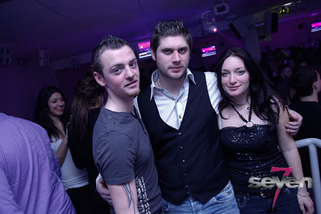 Cliquer pour voir l'image en taille réelle