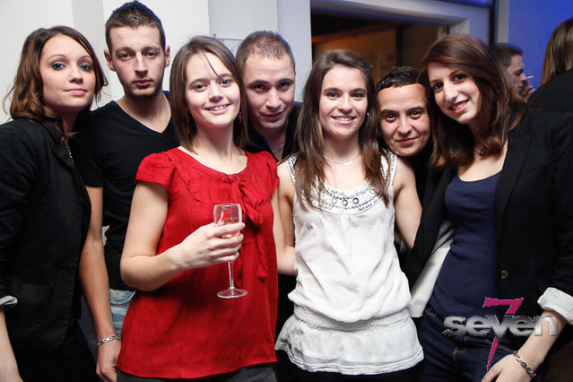 Cliquer pour voir l'image en taille réelle