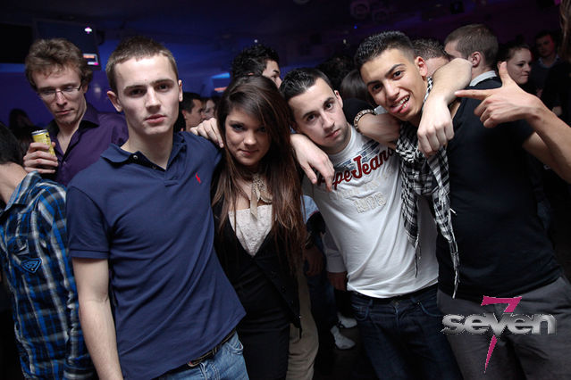 Cliquer pour voir l'image en taille réelle