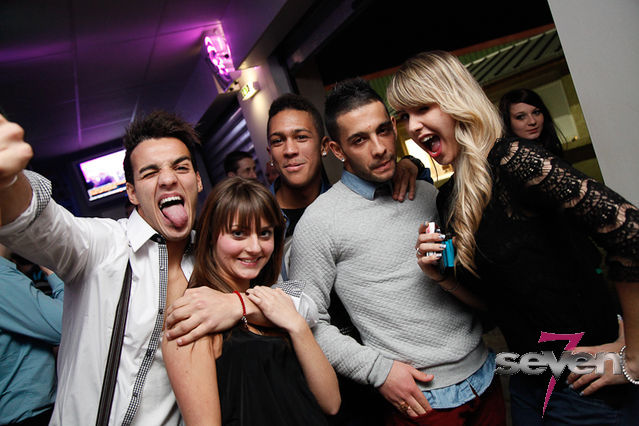 Cliquer pour voir l'image en taille réelle