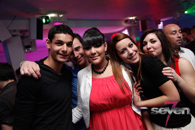 Cliquer pour voir l'image en taille réelle