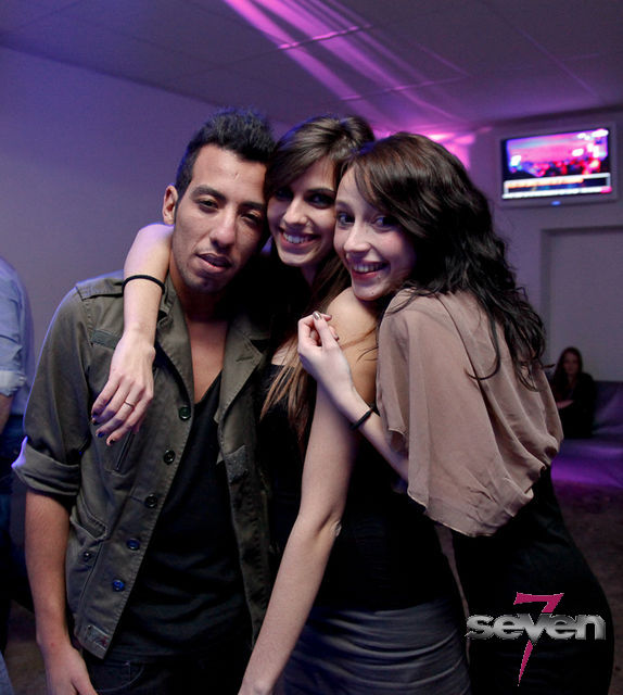 Cliquer pour voir l'image en taille réelle