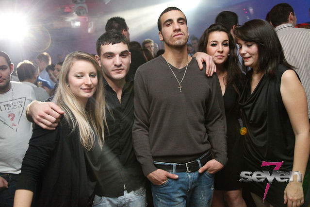 Cliquer pour voir l'image en taille réelle