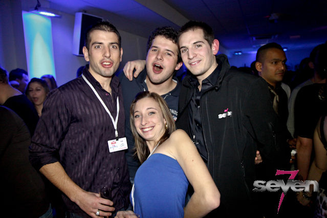 Cliquer pour voir l'image en taille réelle