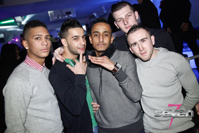 Cliquer pour voir l'image en taille réelle