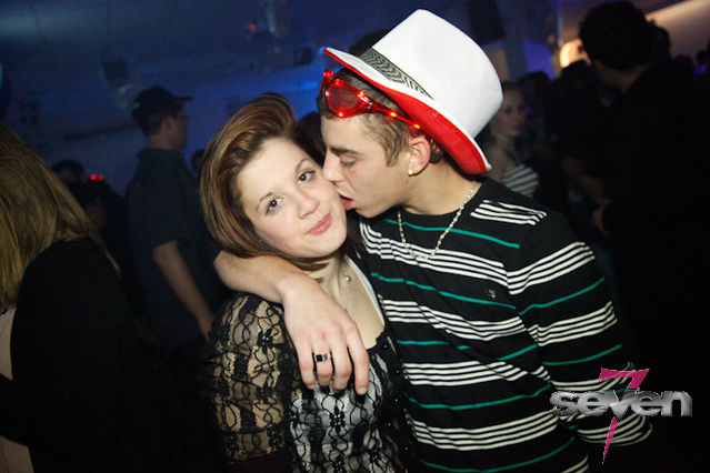 Cliquer pour voir l'image en taille réelle