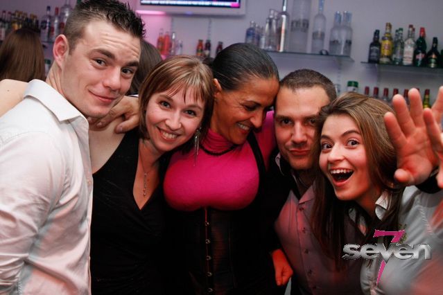 Cliquer pour voir l'image en taille réelle