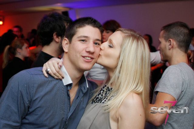 Cliquer pour voir l'image en taille réelle