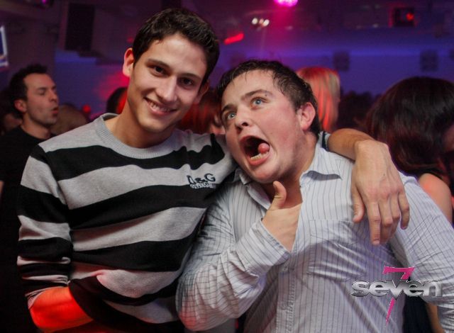 Cliquer pour voir l'image en taille réelle