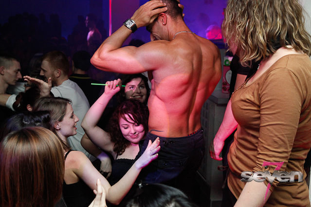 Cliquer pour voir l'image en taille réelle