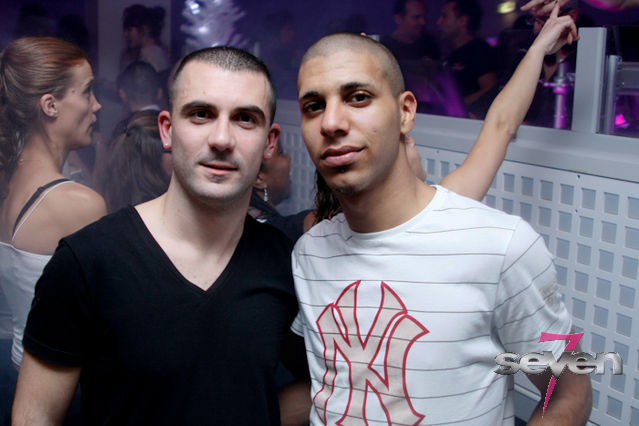 Cliquer pour voir l'image en taille réelle