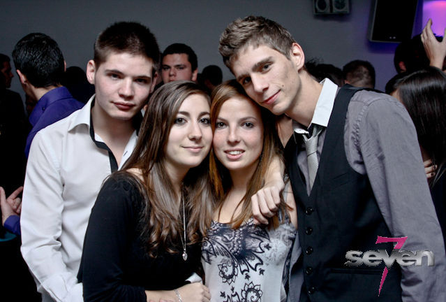 Cliquer pour voir l'image en taille réelle