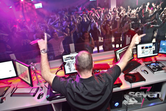 Cliquer pour voir l'image en taille réelle