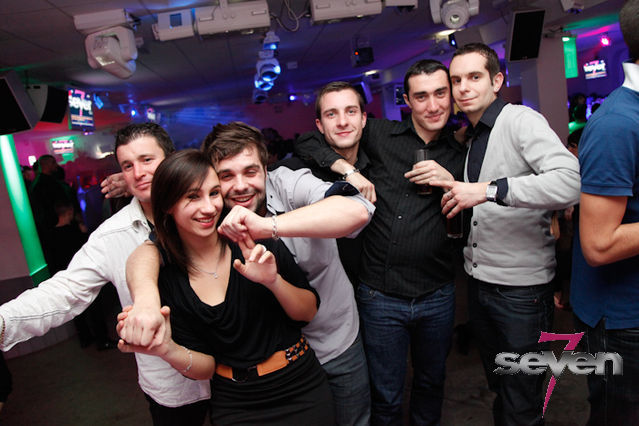 Cliquer pour voir l'image en taille réelle