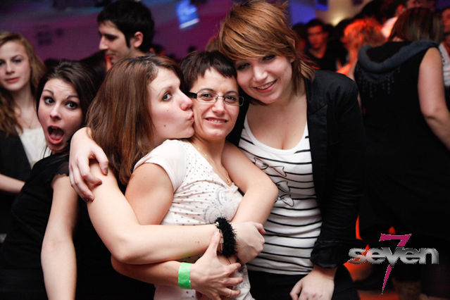 Cliquer pour voir l'image en taille réelle