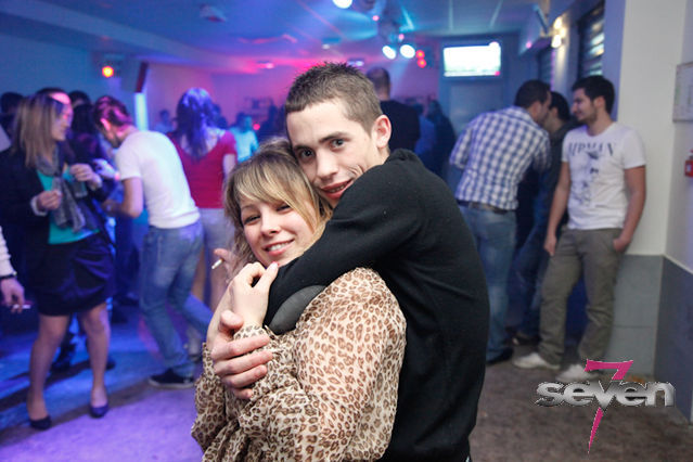 Cliquer pour voir l'image en taille réelle