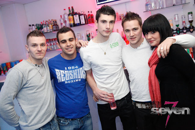 Cliquer pour voir l'image en taille réelle