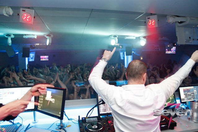 Cliquer pour voir l'image en taille réelle