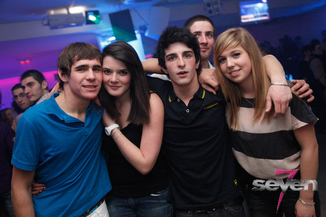 Cliquer pour voir l'image en taille réelle