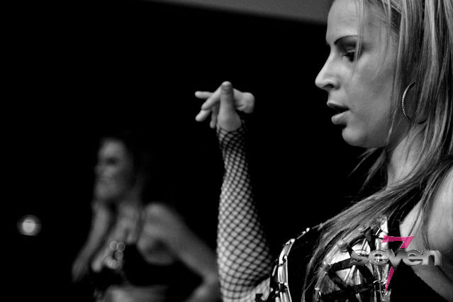 Cliquer pour voir l'image en taille réelle